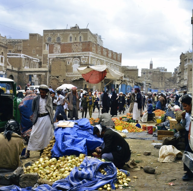 Subnational Governance in Divided Societies: Learning from Yemen to Inform Libya’s Peace Process